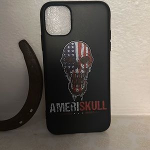 iPhone 13pro case skull design